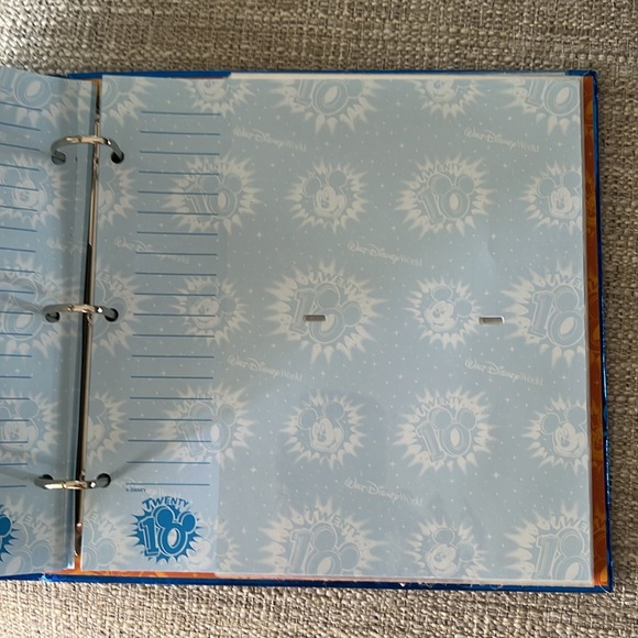 Walt Disney World Photo Album - Picture 4 of 5